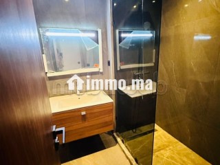 Magnifique appartement 3 chambres à louer sur CFC, vue sur le parc - Appartement à louer - Casablanca