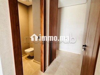 Magnifique appartement 3 chambres à louer sur CFC, vue sur le parc - Appartement à louer - Casablanca