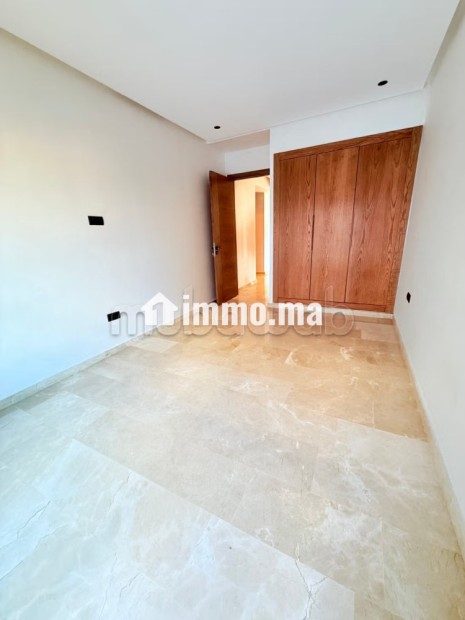 Très bel appartement en location à Belvédère. 1 Pièce. Prestation de conciergerie, air conditionné - Location Immobilier - Casablanca - photo 4