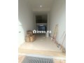 Beau local à vendre à Hay Lmkansa. Superficie 90 m². Porte sécurisée - miniature 4