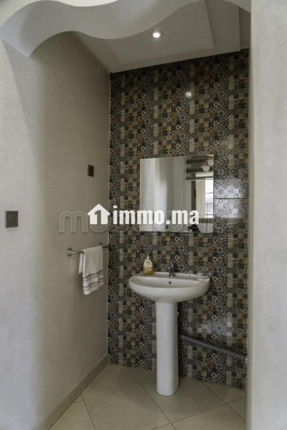 Appartement à louer à Al Wifaq. 2 grandes pièces. Bien meublé - Location Immobilier - Agadir - photo 2