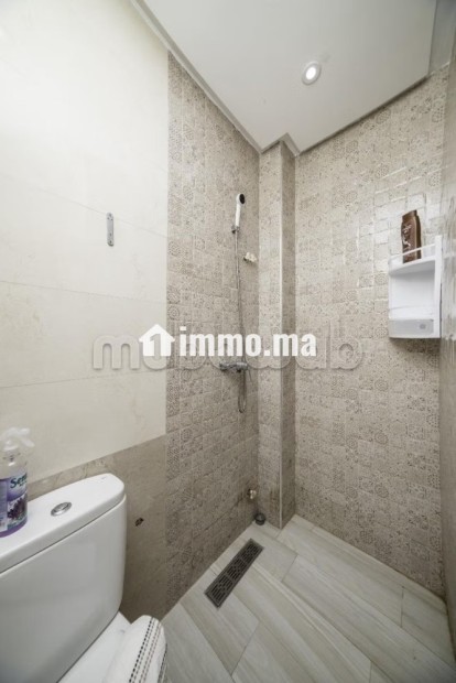 Appartement à louer à Al Wifaq. 2 grandes pièces. Bien meublé - Location Immobilier - Agadir - photo 7