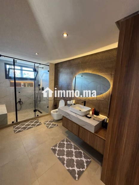 Villa de 220m² avec Jardin et Piscine à DarBouazza - Vente Immobilier - Dar Bouazza - photo 8