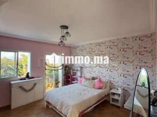 Villa de 220m² avec Jardin et Piscine à DarBouazza - Villa à vendre - Dar Bouazza