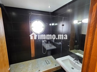 Appartement à vendre vue sur mer A AIN DIAB - Appartement à vendre - Casablanca