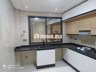 Vend appartement à Marjane. Surface totale 136 m². Porte blindée et chauffage central. - Appartement à vendre - Meknes