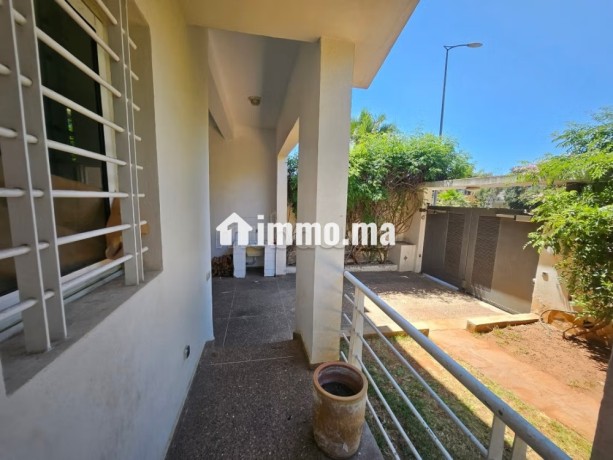 villa-jumelee-en-location-ain-diab-big-5