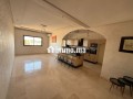 Louez cet appartement à Hay Targa.
Superficie 103 m².
Meublé - miniature 6