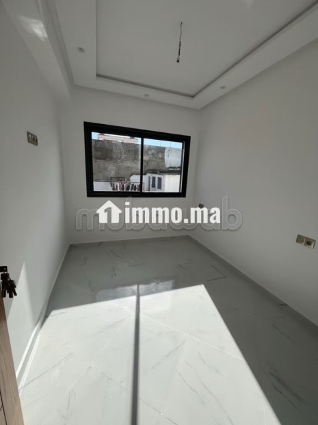 Appartement en vente à Guich Oudaya. 3 belles chambres. Porte blindée, sécurité - Vente Immobilier - Rabat - photo 2