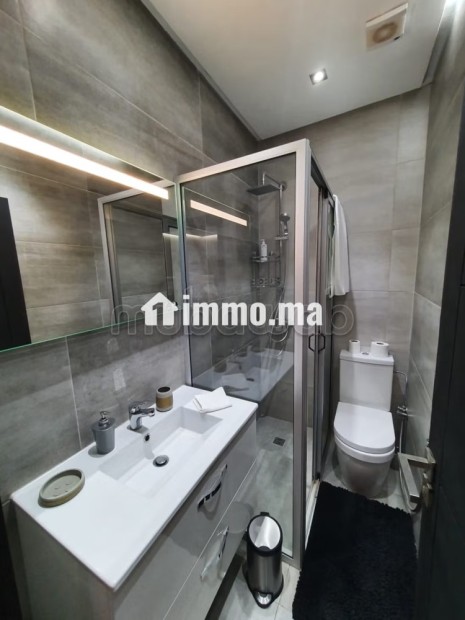 Vente d'un bel appartement à Guéliz. 1 belle chambre. Bien meublé - Vente Immobilier - Marrakech - photo 3