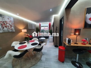 Vente d'un bel appartement à Guéliz. 1 belle chambre. Bien meublé - Appartement à vendre - Marrakech