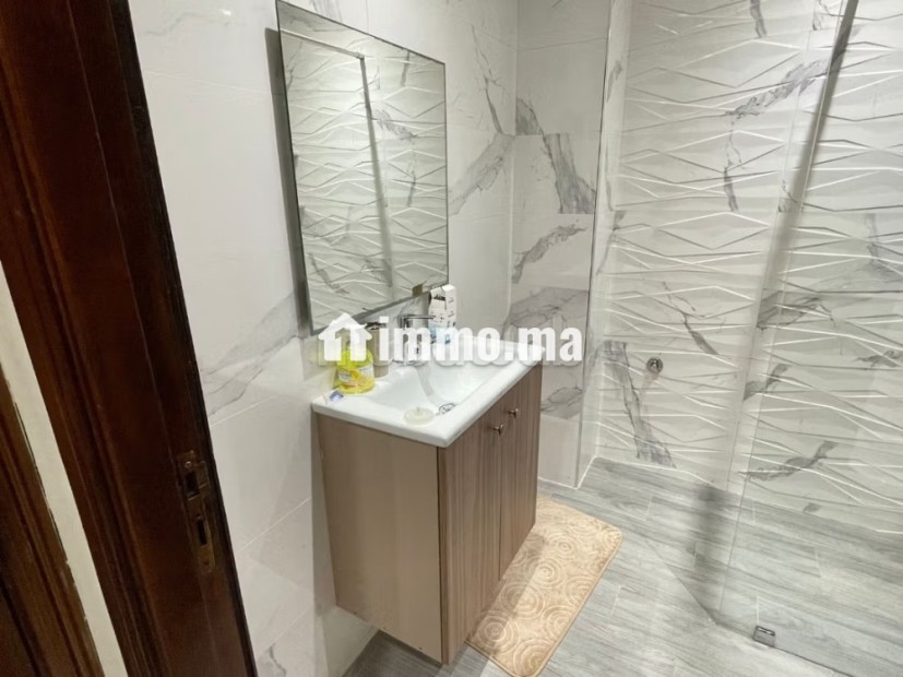 Top appart meuble avec terrasse - Location Immobilier - Casablanca - photo 2