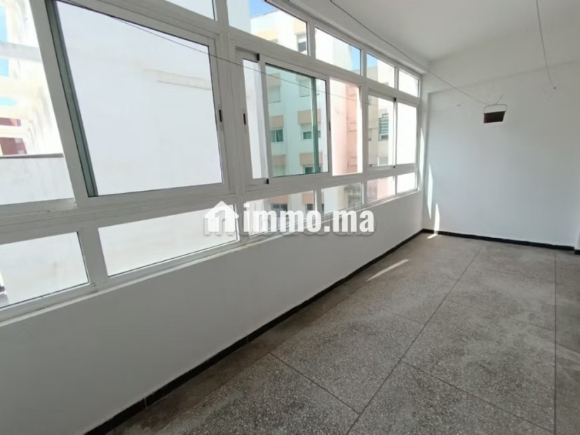 Appartement lumineux a vendre proche de la gare - Vente Immobilier - Kenitra - photo 3