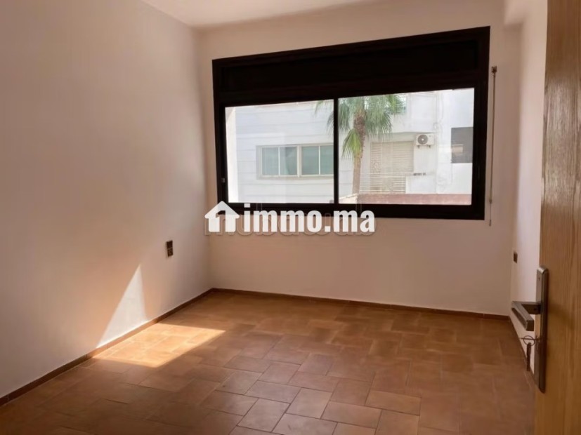Appartement spacieux à l'Agdal /3 chambres - Location Immobilier - Rabat - photo 5