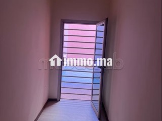 Louez cet appartement à Hivernage. 4 pièces confortables. Système de climatisation - Appartement à louer - Marrakech