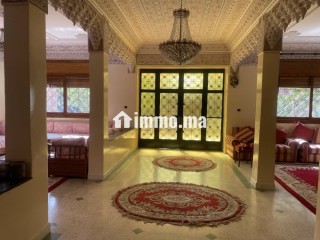 Belle villa avec jardin à vendre - Villa à vendre - Casablanca