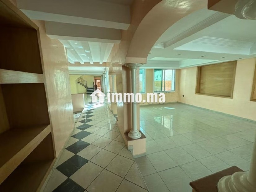 Location villa à Nassim 2. Surface de 390 m² - Vente Immobilier - Casablanca - photo 2