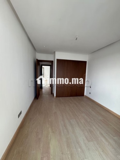 Appartement à louer Rabat, Souissi - Location Immobilier - Rabat - photo 8