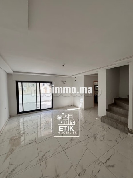 Vend appartement à Charf. 4 grandes pièces. Vue sur mer - Vente Immobilier - Tanger - photo 2