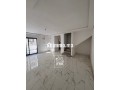 Vend appartement à Charf. 4 grandes pièces. Vue sur mer - miniature 8
