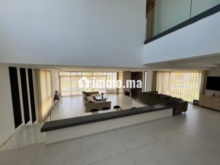 Somptueuse villa à louer à Souissi - Villa à louer - Rabat