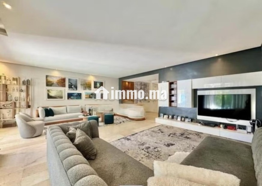 Une villa à vendre sur bouskoura de 300m² - Vente Immobilier - Bouskoura - photo 5