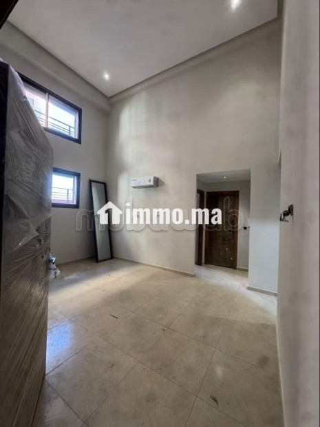Superbe appartement à vendre à Guéliz. 2 chambres agréables. Antenne parabolique et sécurité - Vente Immobilier - Marrakech - photo 4