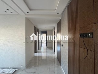Vue sur double voix - Appartement à vendre - Sale