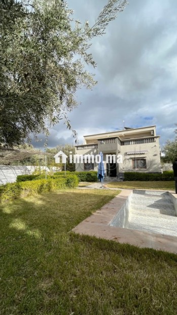 Villa de haut standing à vendre à Tassoultante Marrakech. Superficie 150 m2 Bien meublé - Vente Immobilier - Marrakech - photo 1