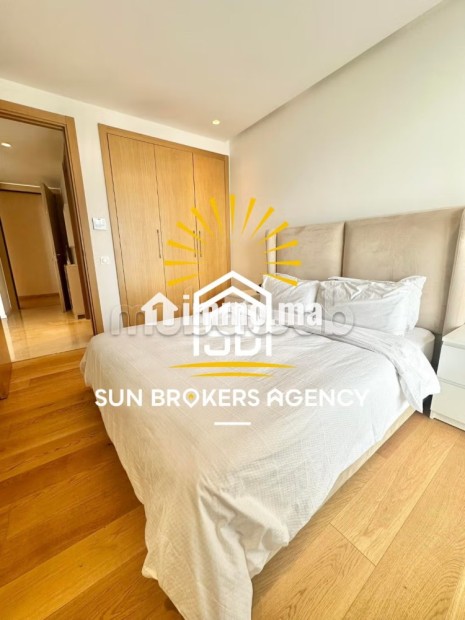 Tres joli produit moderne sur cfc - Location Immobilier - Casablanca - photo 4
