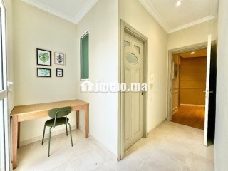 Superbe appartement meublé de 220 m² à la location - Appartement à louer - Casablanca