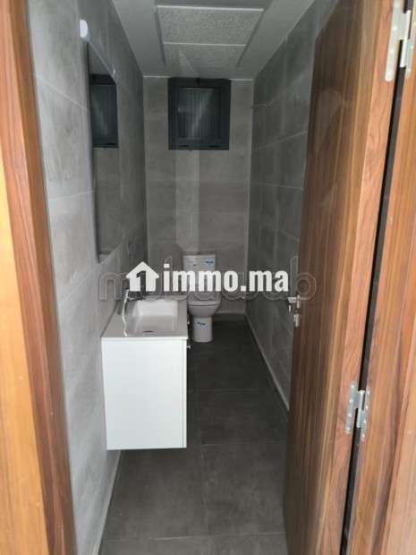 Bureau profession médicale Wifak sur Av Hassan I - Location Immobilier - Temara - photo 4
