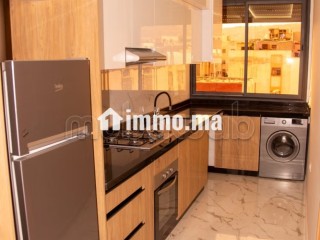 Appartement de vacances à louer à Hay Mohammadi. 1 Pièce. Salon typique marocain, résidence sécurisée - Appartement à vendre - Agadir