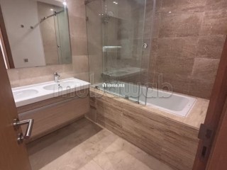 Très bel appartement en location à Souissi. 2 chambres. Ascenseur et stationnement - Appartement à louer - Rabat