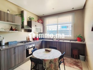 Élégante villa avec piscine à Dar El Kenz - Villa à vendre - Tantan