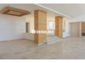 Villa de luxe à louer à Bouskoura. 5 pièces confortables. Places de parking et terrasse - miniature 8