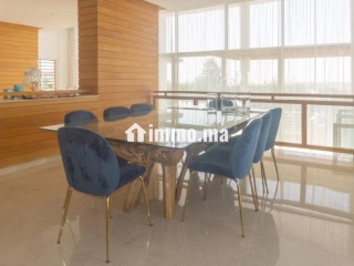 Villa de luxe à louer à Bouskoura. 5 pièces confortables. Places de parking et terrasse - Villa à louer - Bouskoura