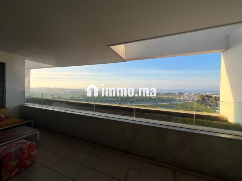 Location d'un appartement à Ain Diab. Surface totale 200 m². Bien meublé - Location Immobilier - Casablanca - photo 1