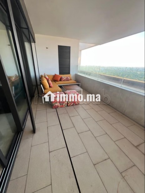 Location d'un appartement à Ain Diab. Surface totale 200 m². Bien meublé - Location Immobilier - Casablanca - photo 2