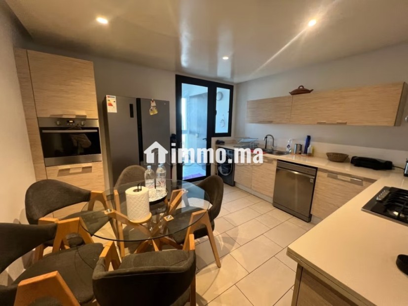 Location d'un appartement à Ain Diab. Surface totale 200 m². Bien meublé - Location Immobilier - Casablanca - photo 5