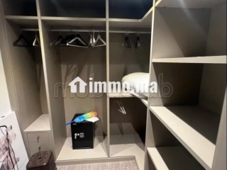 Location d'un appartement à Ain Diab. Surface totale 200 m². Bien meublé - Appartement à louer - Casablanca