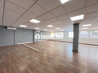 Beaux bureaux à louer à Gauthier. Surface de 220 m². Conciergerie à disposition, système de climatisation - Bureau à louer - Casablanca