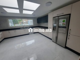 Très belle villa à la vente à californie - Villa à vendre - Casablanca