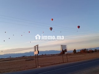 Terrain à acheter à Route de Fez. Surface totale 7500 m² - Terrain à vendre - Marrakech
