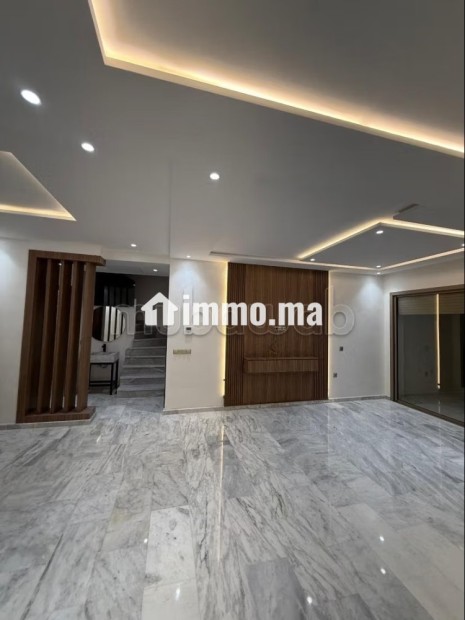 Appartement en vente à Fes City Center. 3 chambres agréables. Salon Marocain et antenne parabolique - Vente Immobilier - Fes - photo 1