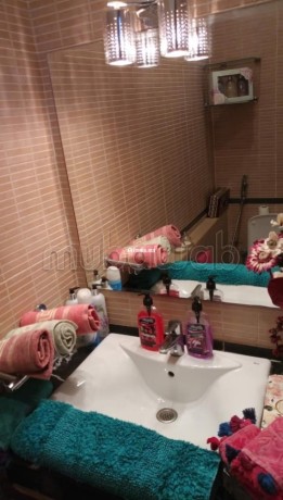 bel-appartement-a-vendre-a-la-gironde-3-pieces-ascenseur-et-garage-big-2