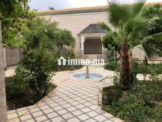 Grand riad 630 m 2 titré en vente à Marrakech - Villa à vendre - Marrakech