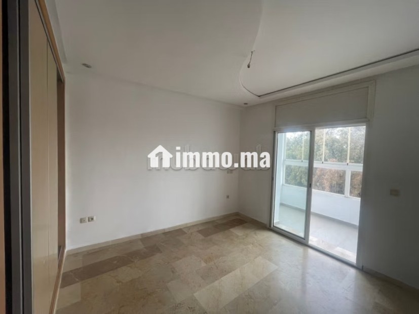 Appartement a louer situé: sity des jardin - Location Immobilier - Kenitra - photo 4