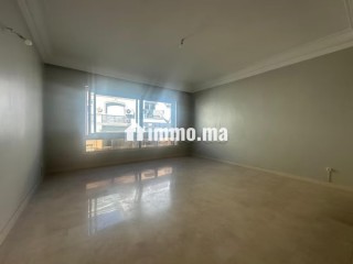 Top appart 3ch vide refait a neuf - Appartement à louer - Casablanca