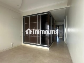 Top appart 3ch vide refait a neuf - Appartement à louer - Casablanca